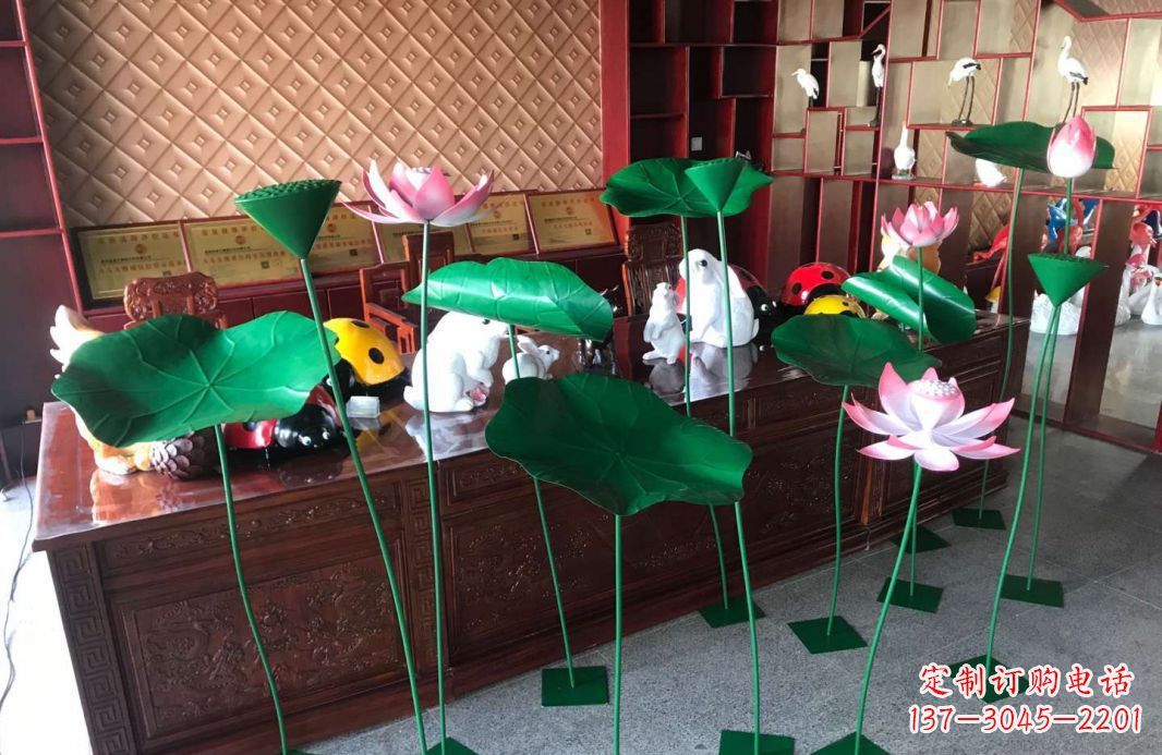 烟台精美不锈钢荷叶雕塑