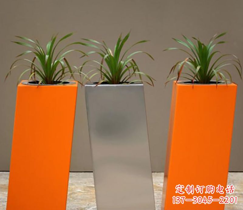 烟台不锈钢花盆雕塑一种全新的视觉体验