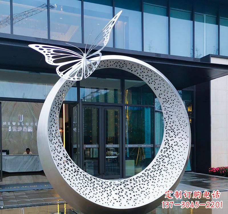 烟台不锈钢园林戒指雕塑精美细腻的艺术品