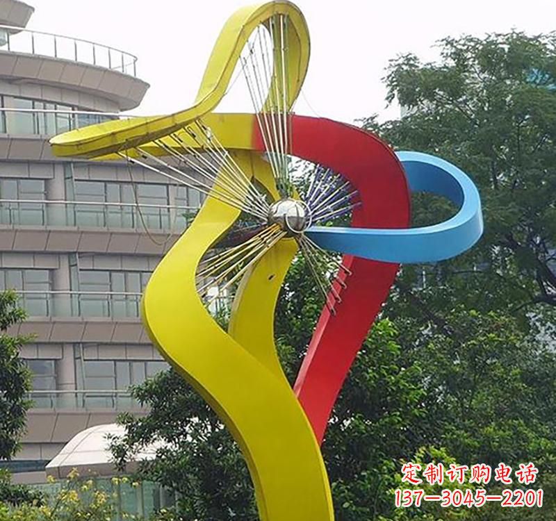 烟台不锈钢风车雕塑——烤漆之美