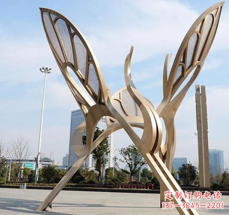 烟台不锈钢园林仙鹤雕塑传承传统艺术精髓