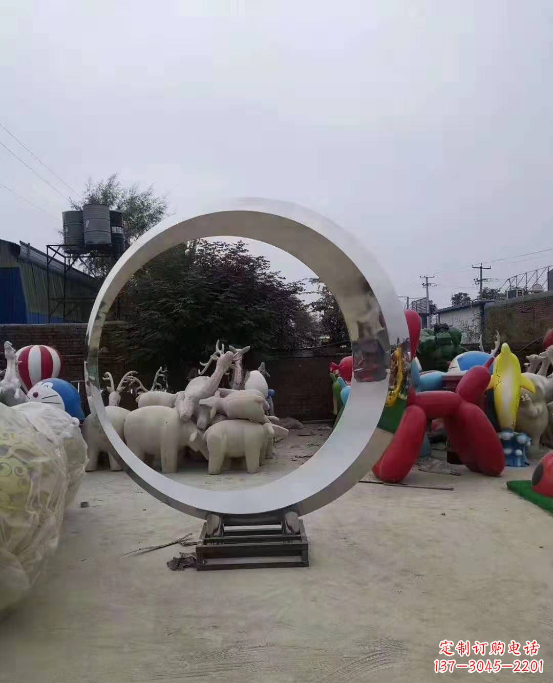 烟台不锈钢圆环雕塑，点缀环境美景