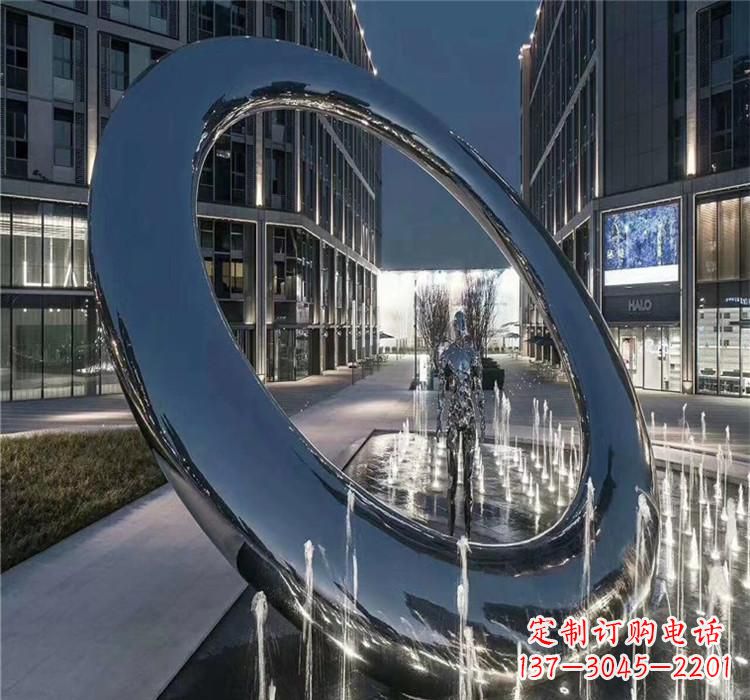 烟台圆环景观雕塑令人惊叹的视觉奇观