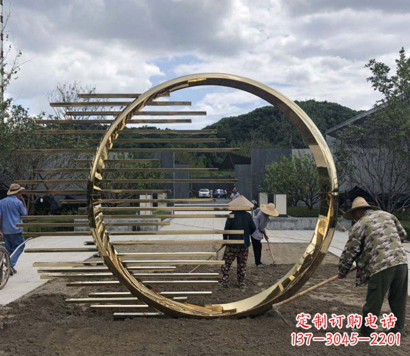 烟台不锈钢圆环艺术雕塑——极致精湛的艺术美学