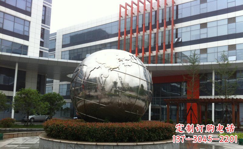 烟台不锈钢圆球地球雕塑描绘地球的美丽