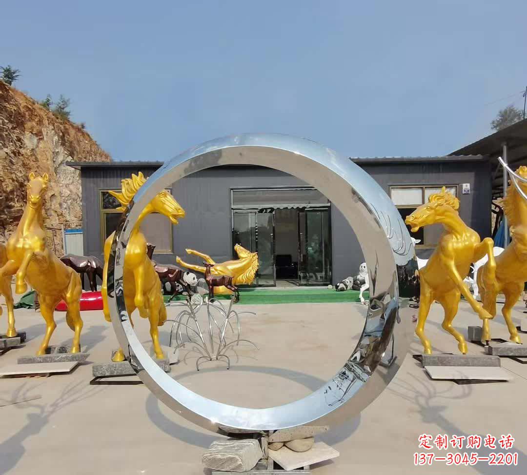 烟台不锈钢圆环雕塑让景观更加精彩