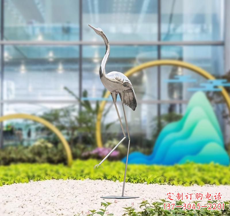 烟台不锈钢展翅仙鹤雕塑