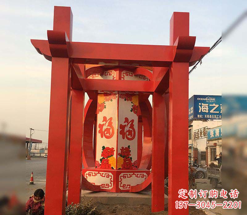 烟台不锈钢灯笼雕塑——点亮中国梦