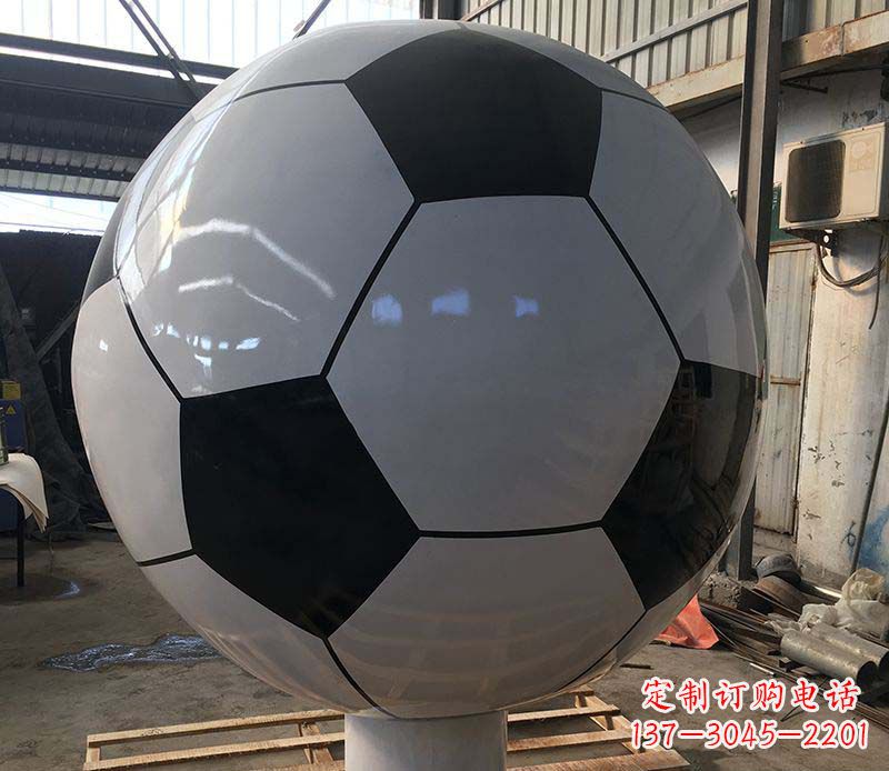烟台不锈钢足球雕塑精美的艺术品