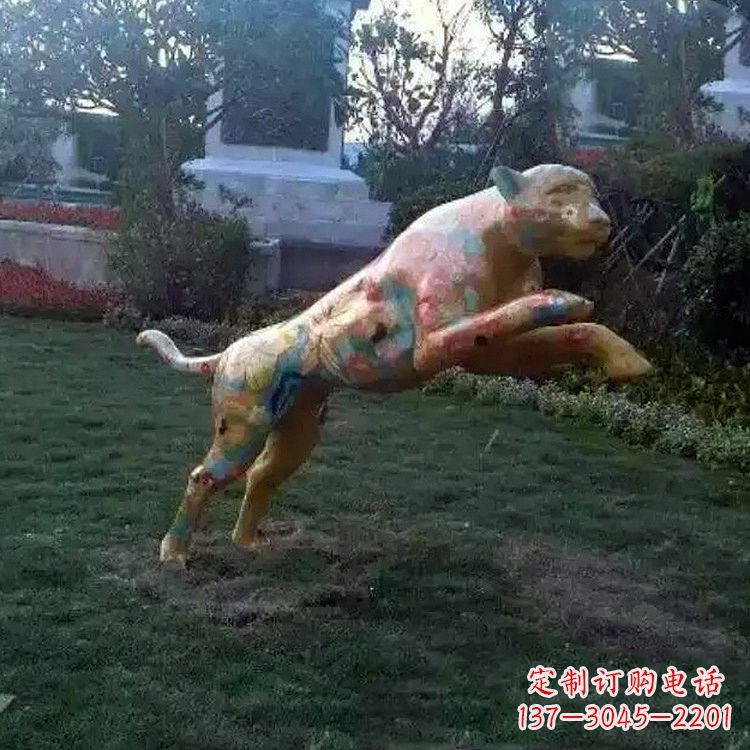 烟台豹子玻璃钢雕塑——精美动物摆件