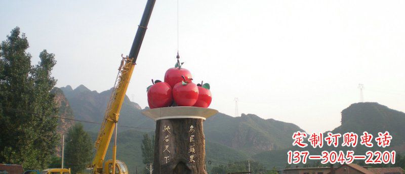 烟台不锈钢苹果雕塑缔造城市风采