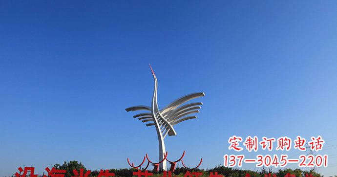 烟台仙鹤雕塑给城市带来独特的美感
