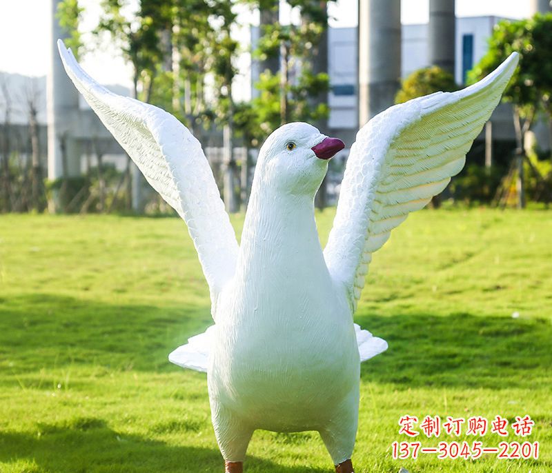 烟台和平鸽雕塑传递和平信息