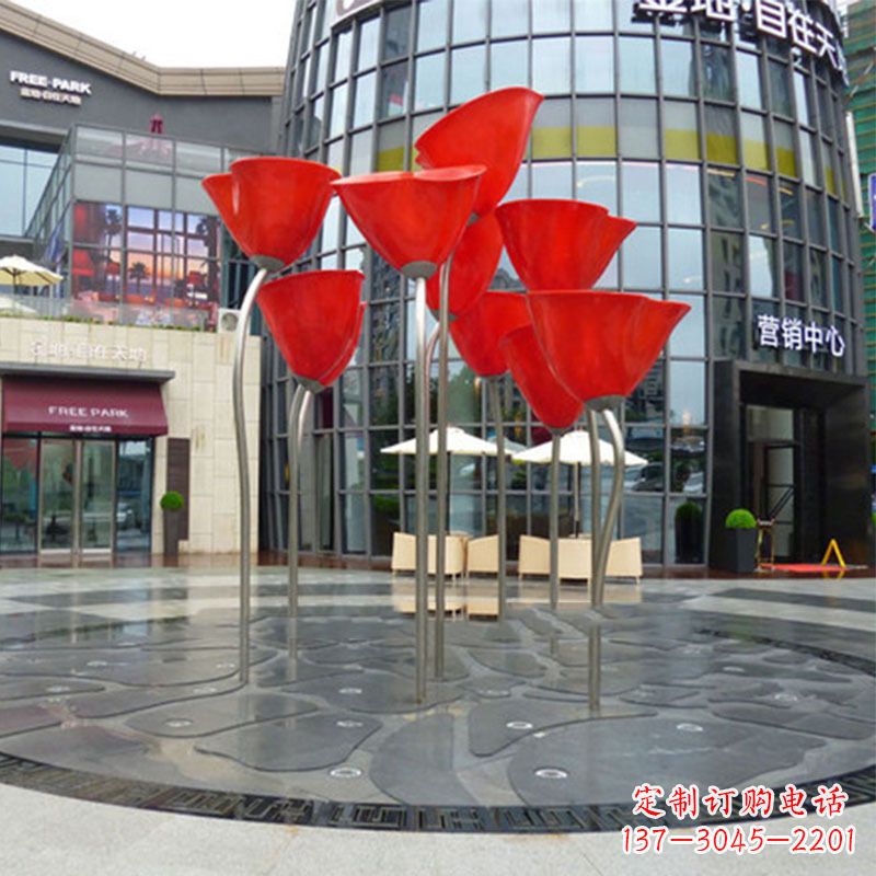 烟台玫瑰雕塑点缀城市景观的绚烂之美