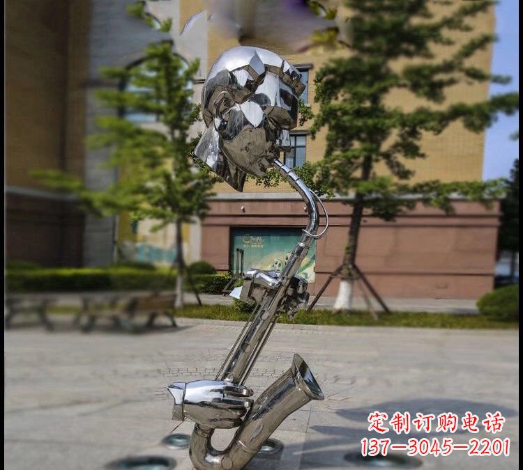 烟台不锈钢萨克斯雕塑——展示音乐家的精神
