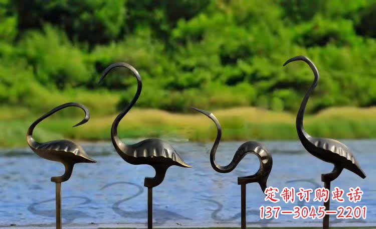 烟台抽象几何仙鹤雕塑