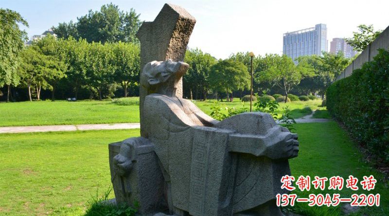 烟台兔雕塑——表达抽象守株待兔的智慧
