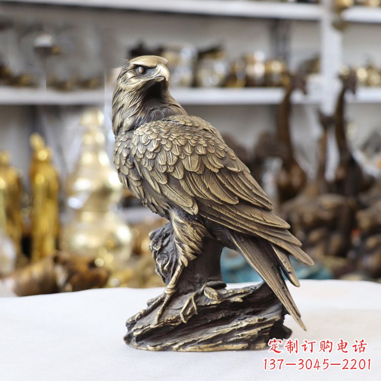 烟台纯铜老鹰雕塑