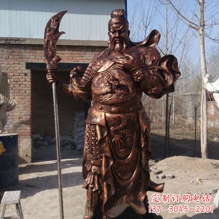 烟台铸造巍然屹立的关公雕像