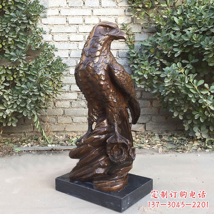 烟台纯铜铸造老鹰雕塑