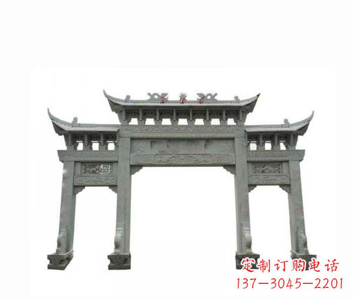 烟台牌楼上的雕塑