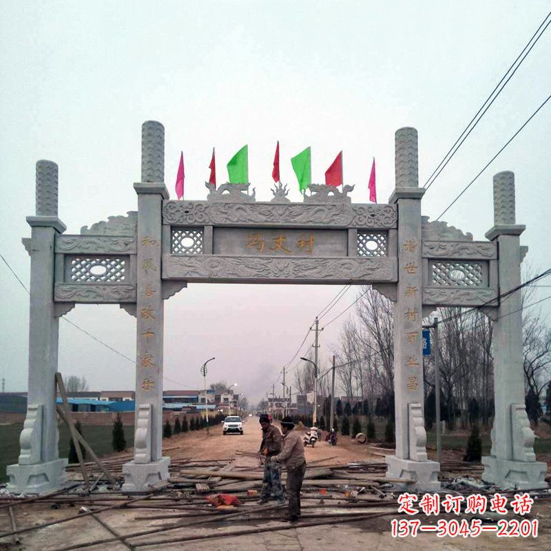 烟台传承古老石牌坊雕塑