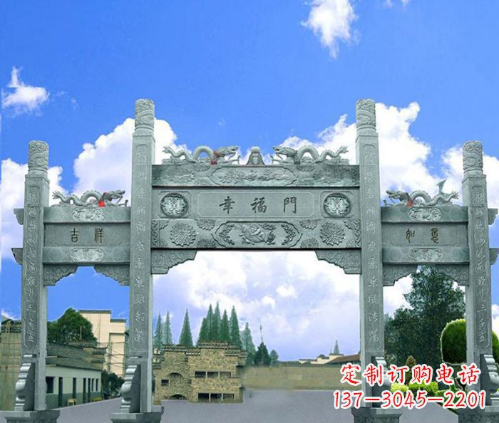 烟台村庄三门牌坊的雕塑之美