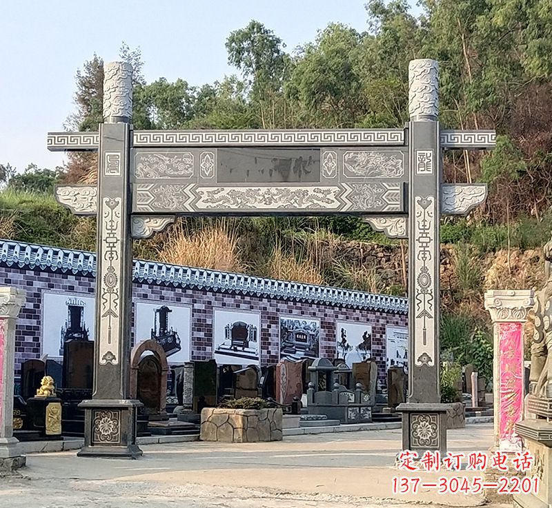 烟台古村牌坊雕塑精湛技艺的经典之作