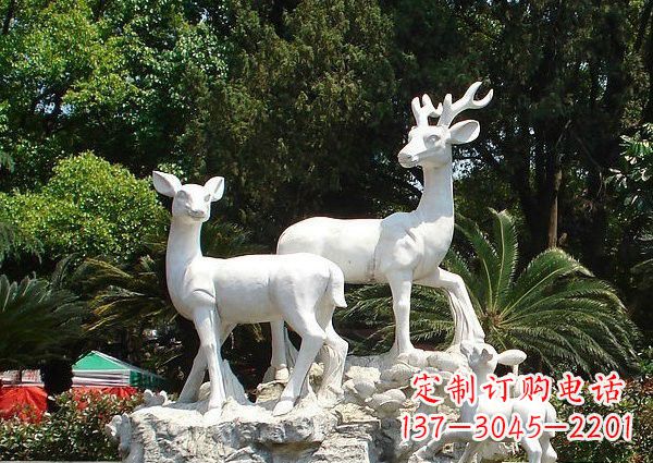 烟台雕塑艺术——大理石公园小鹿石雕