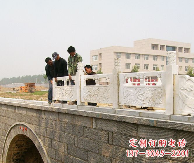 烟台大理石拱桥石雕栏板