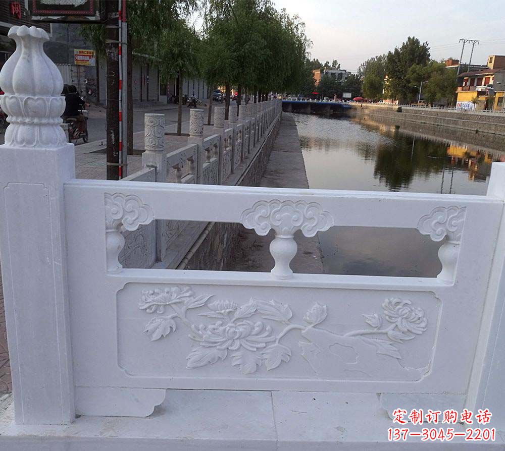 烟台大理石荷花栏板雕塑
