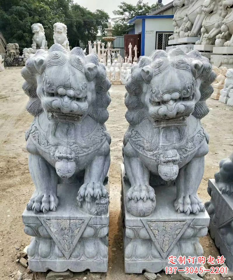 烟台传统工艺精雕大理石狮子石雕塑