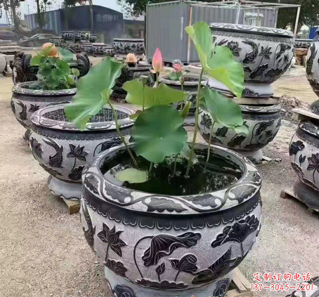 烟台精美大理石鱼缸雕塑