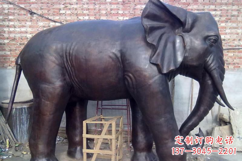 烟台大象铸铜雕塑