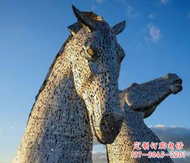 烟台大型不锈钢抽象马雕塑