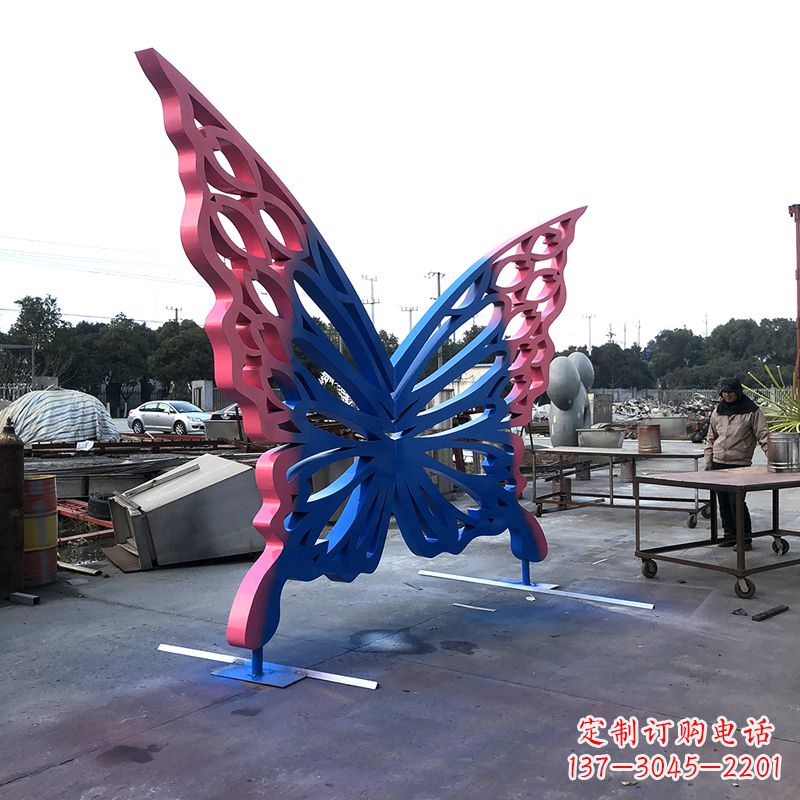 烟台大型蝴蝶不锈钢喷漆雕塑