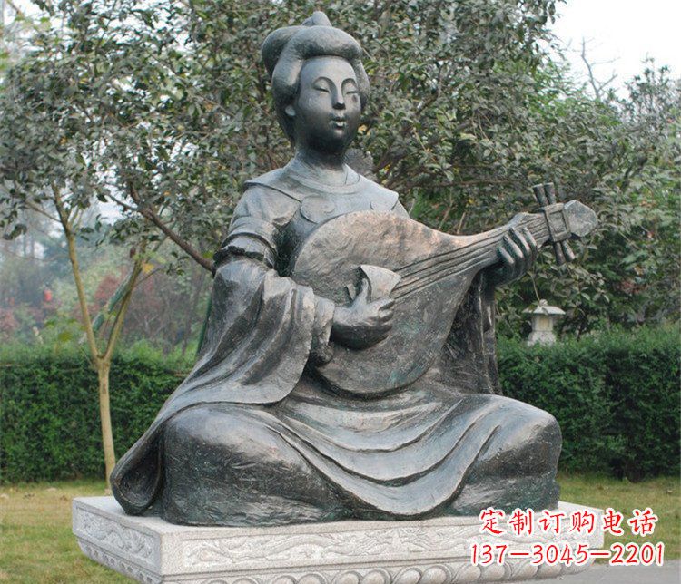烟台古典风情弹琵琶雕塑