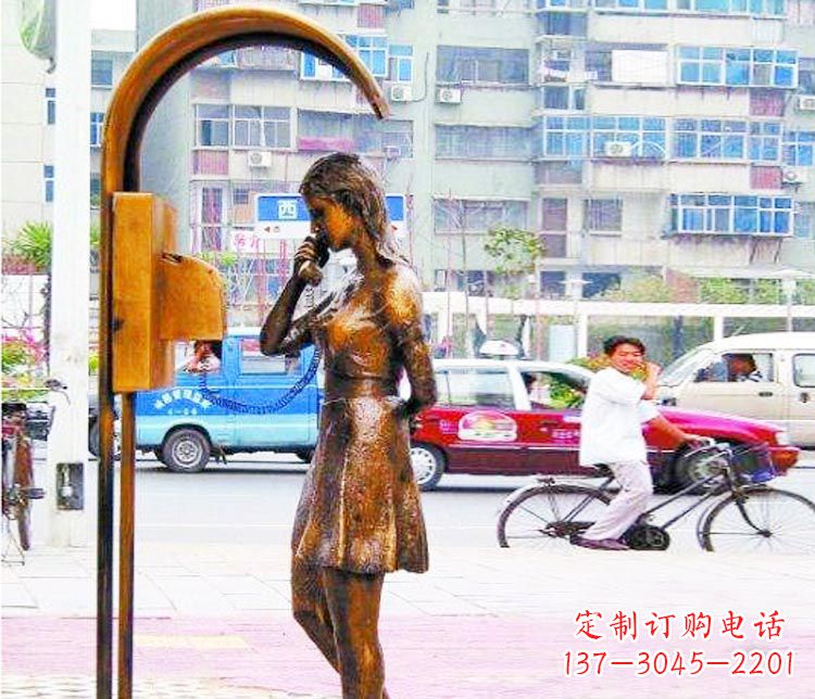 烟台女孩铜雕塑——艺术的象征