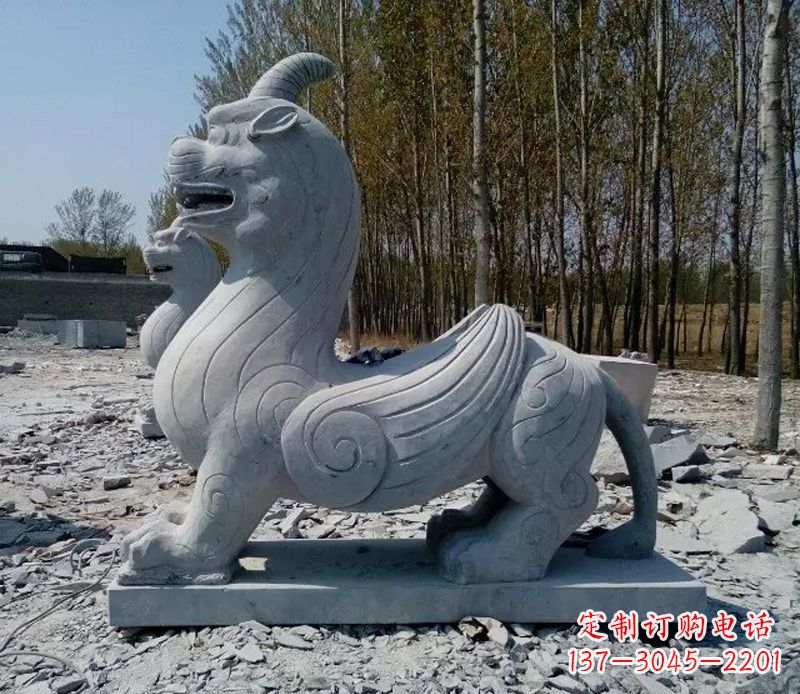 烟台独角兽雕塑,神兽石雕带你穿越回古老神话中