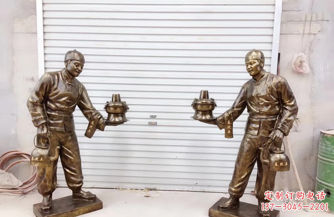 烟台店小二铜雕塑——传承传统铸造工艺