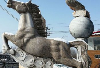 烟台大理石马踏祥云石雕