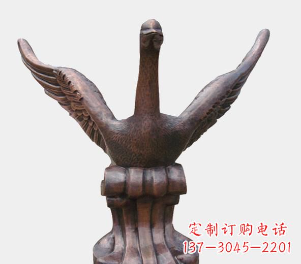 烟台锻铜天鹅雕塑