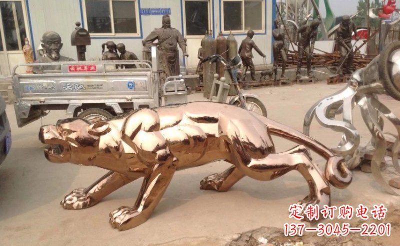 烟台精美不锈钢豹子雕塑