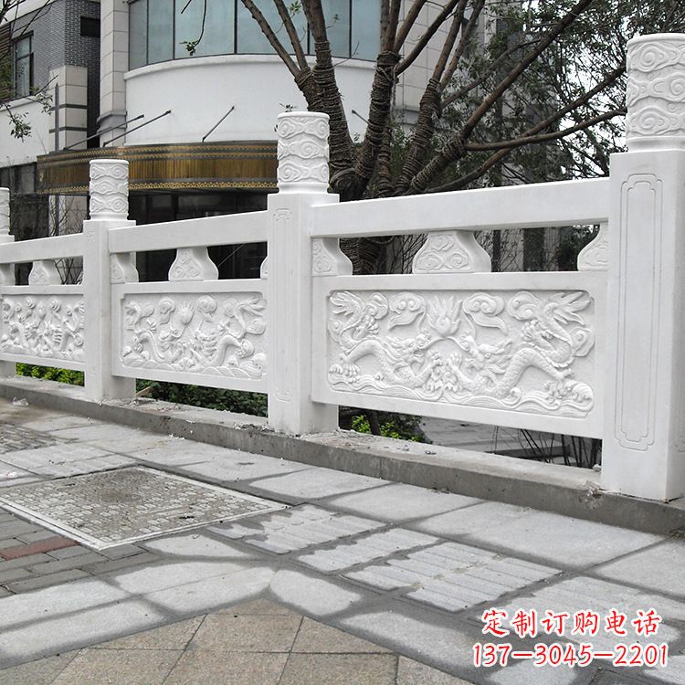 烟台二龙戏珠石雕栏板