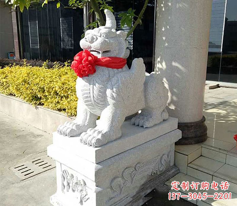 烟台法院独角兽雕塑