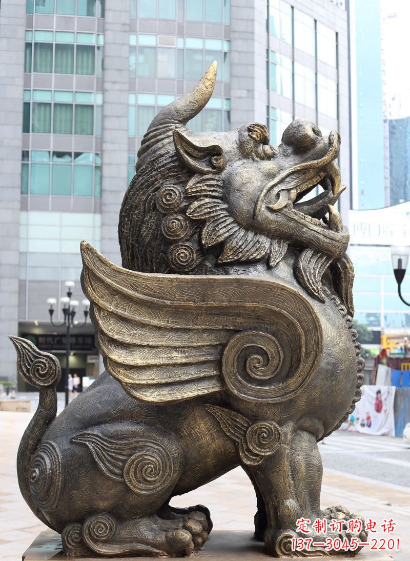 烟台法院门口神兽獬豸铜雕