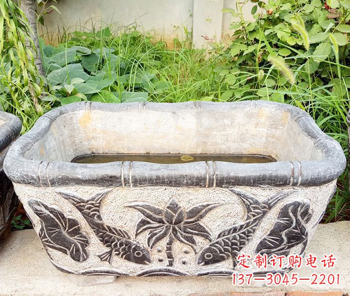 烟台精美方形荷花鲤鱼石雕塑
