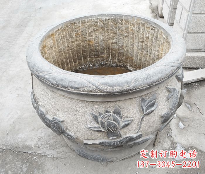 烟台仿古荷花鲤鱼雕塑石水缸