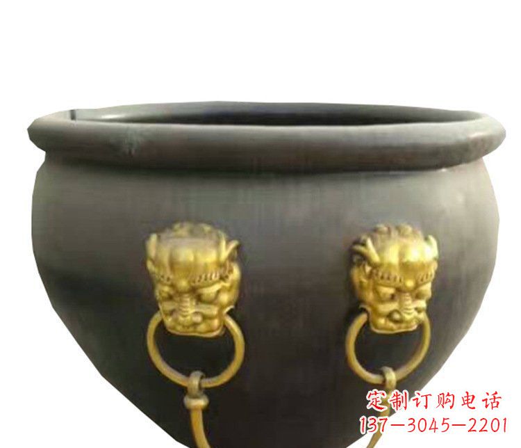 烟台传统工艺鎏金狮子头水缸铜雕塑