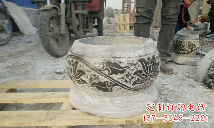 烟台仿古圆形水缸石雕塑